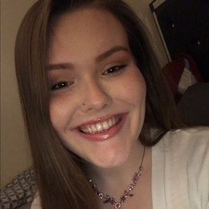 Hey 👋🏻 I’m Harlee! Thanks for stopping by! 💘